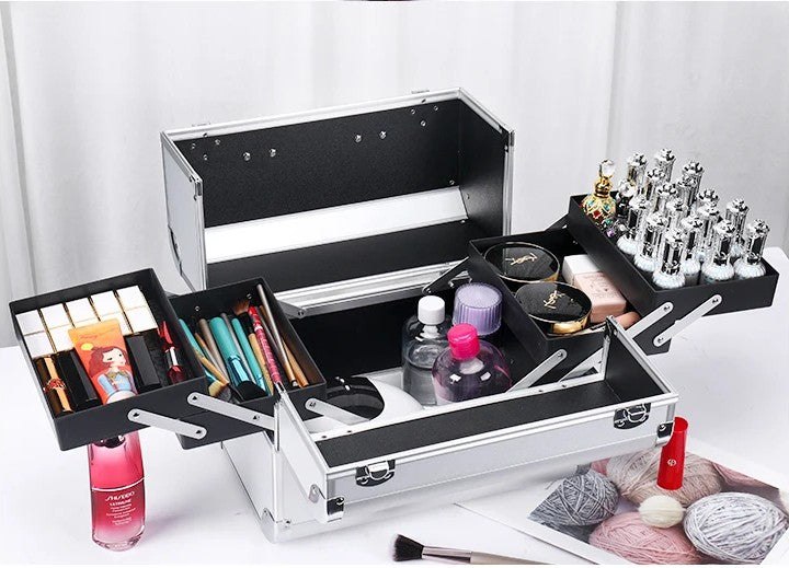 Adjustable Makeup Case with Sliding Trays - Silver